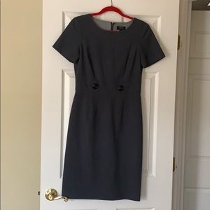 Gray shortsleeved business dress